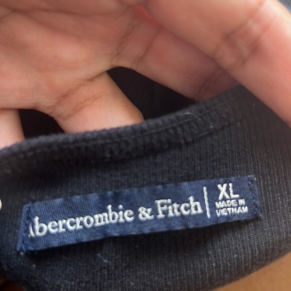 Black Crop Tank Abercrombie & Fitch - Picture 3 of 3
